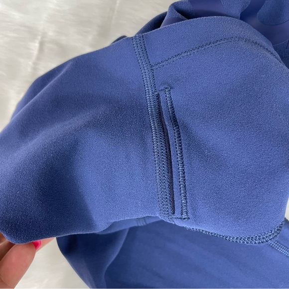 Lululemon Align High Rise Graphic Logo Leggings. SZ:0. - Picture 8 of 8